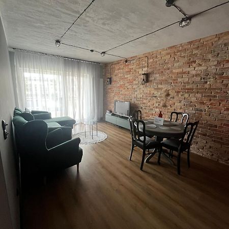 Apartament Z Widokiem Na Stadion Styl Industrialny Jedyny Taki Check In 24 H 포즈난 외부 사진